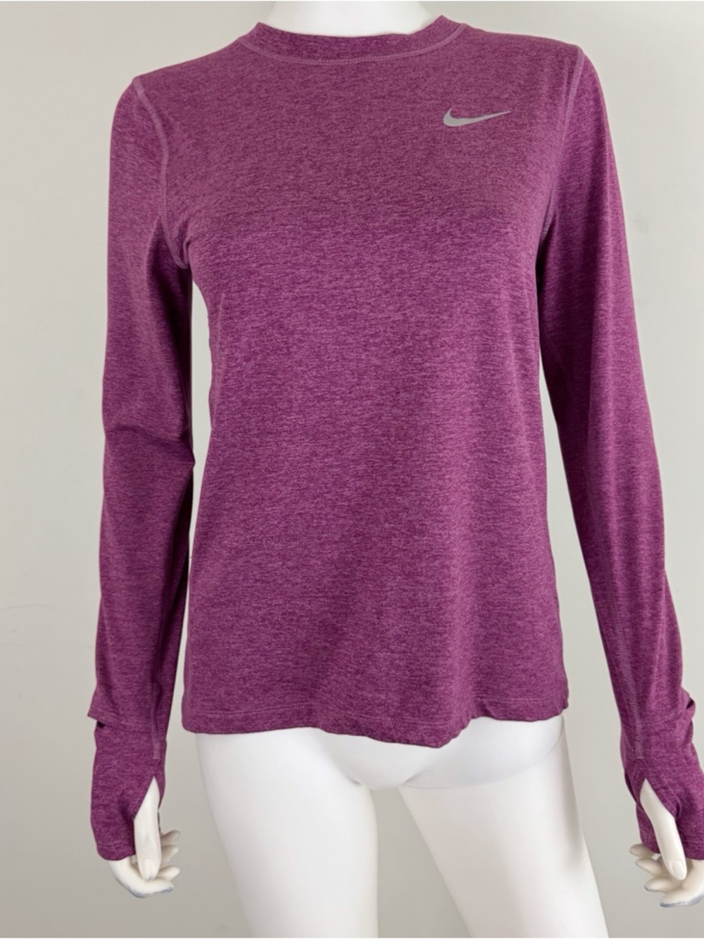 Nike Women's Long-Sleeve Heathered Magenta Element Performance Top